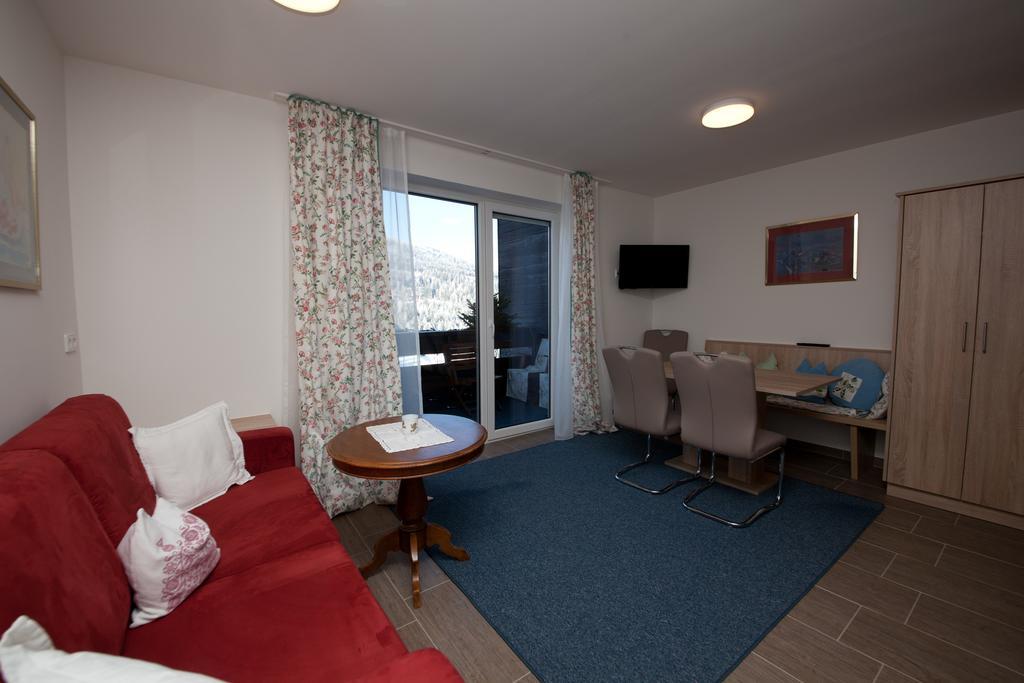 Haus Hoffmann Apartment Sonnenalpe Nassfeld Bagian luar foto