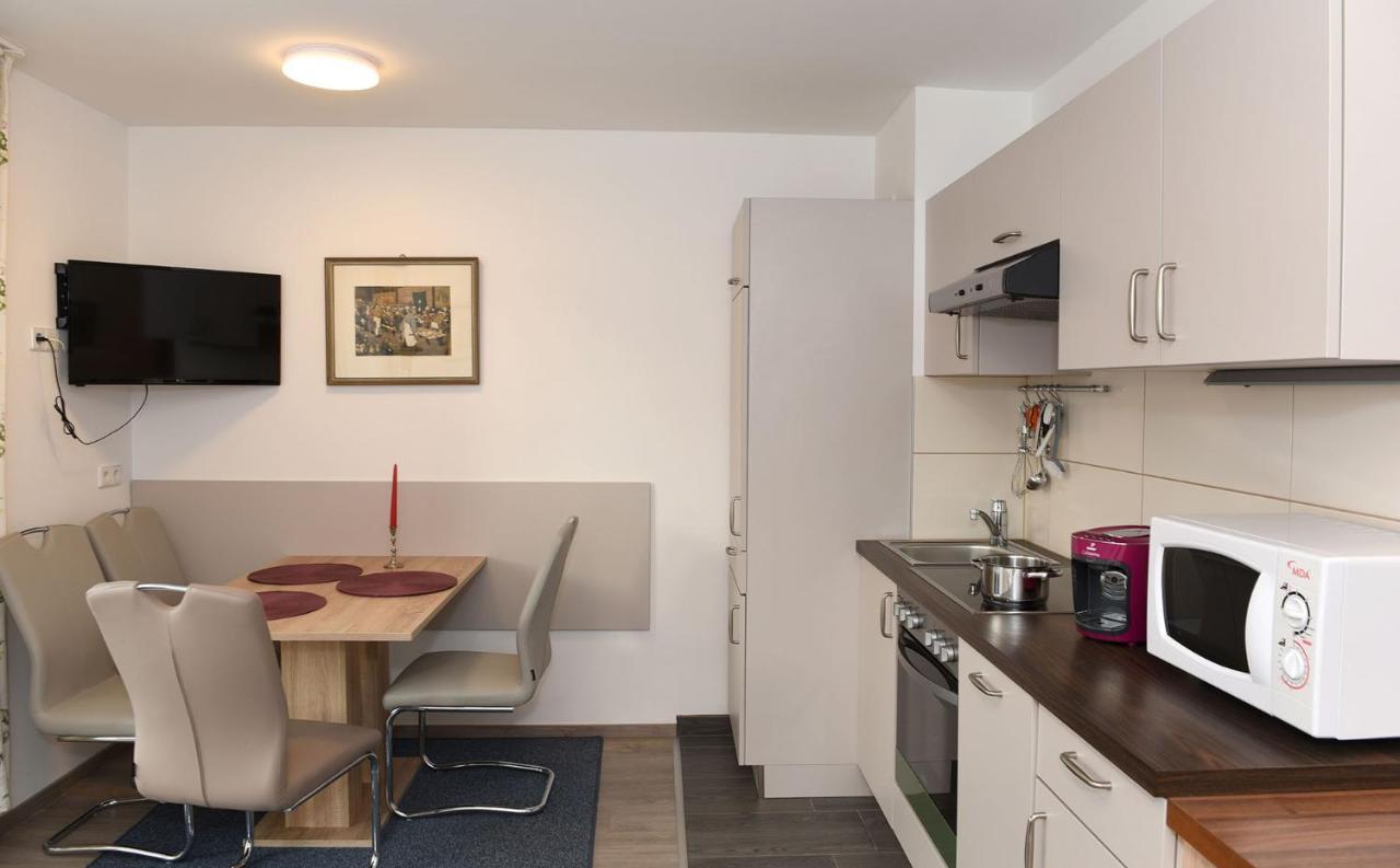 Haus Hoffmann Apartment Sonnenalpe Nassfeld Bagian luar foto