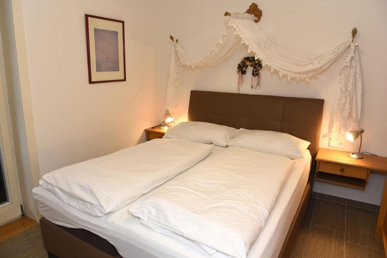 Haus Hoffmann Apartment Sonnenalpe Nassfeld Bagian luar foto