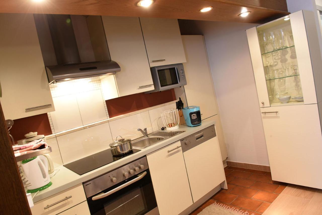 Haus Hoffmann Apartment Sonnenalpe Nassfeld Bagian luar foto