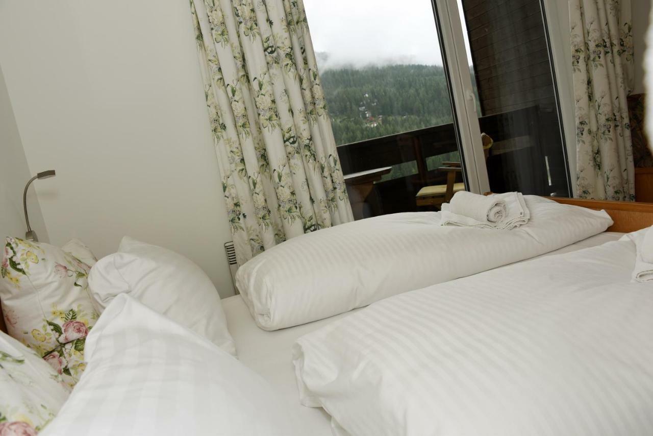 Haus Hoffmann Apartment Sonnenalpe Nassfeld Bagian luar foto
